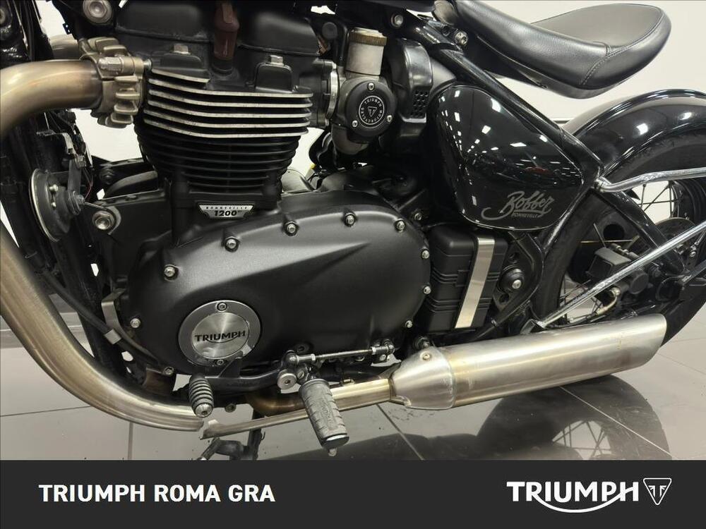 Triumph Bonneville Bobber 1200 (2021 - 25) (7)