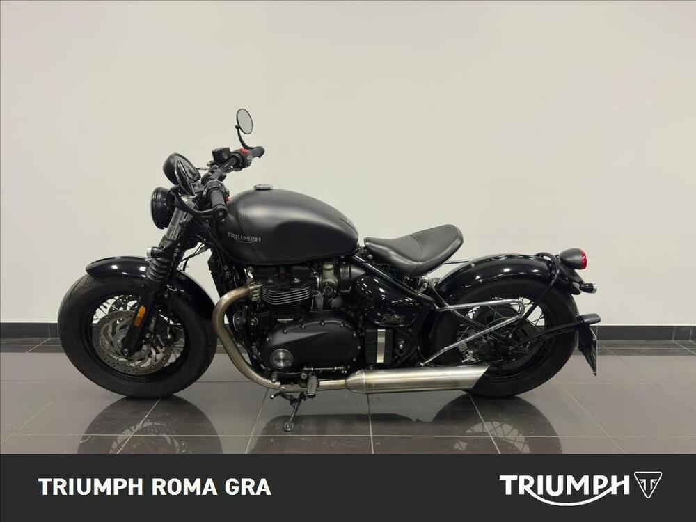 Triumph Bonneville Bobber 1200 (2021 - 25) (2)