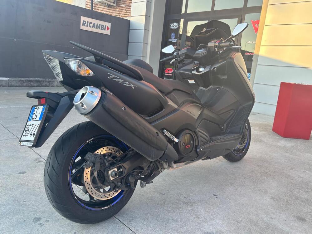 Yamaha T-Max 530 (2015 - 16) (6)