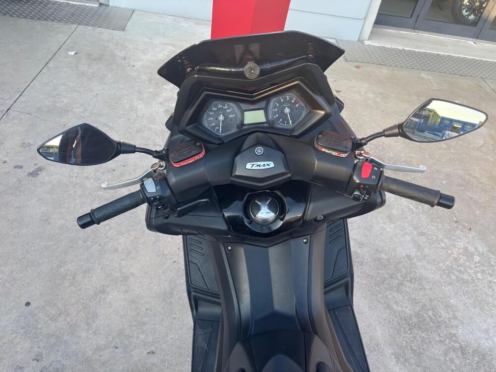 Yamaha T-Max 530 (2015 - 16) (7)