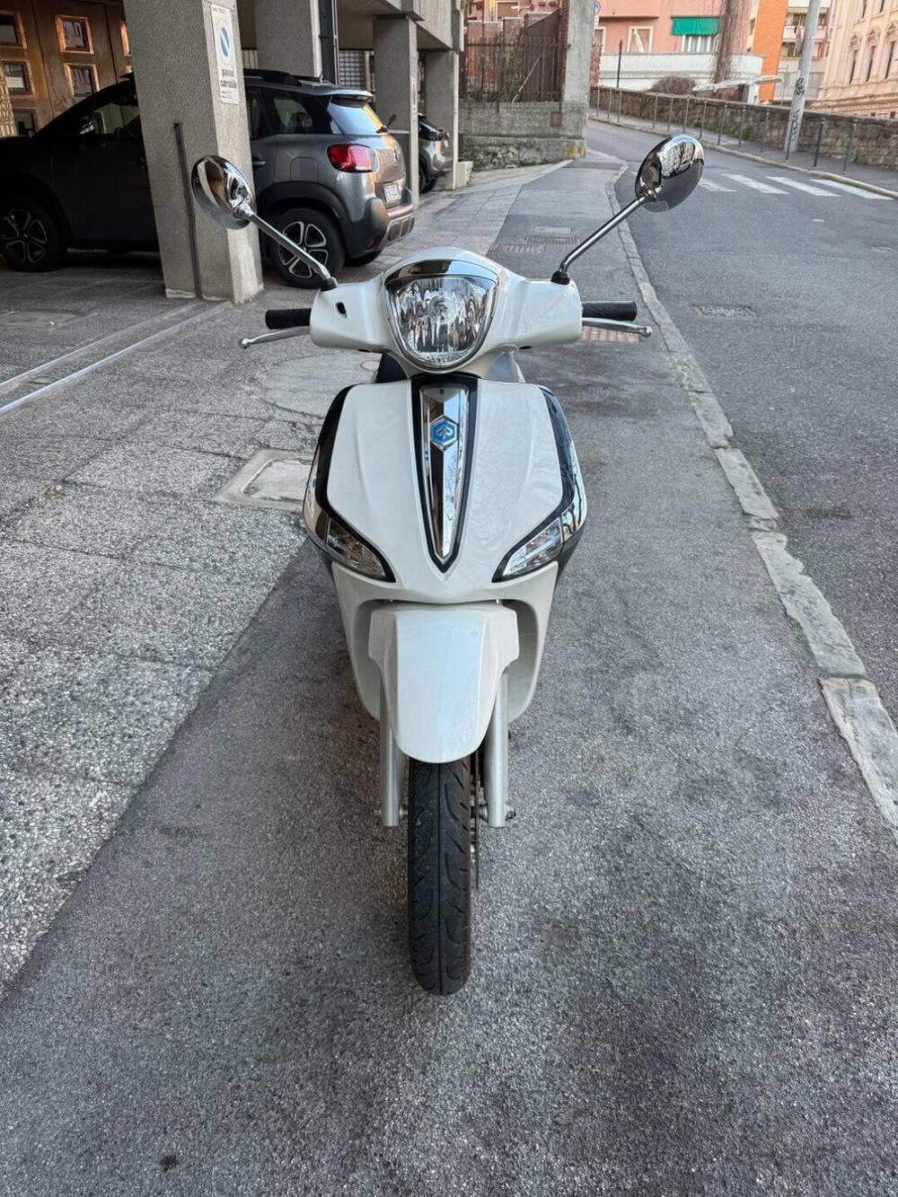 Piaggio Liberty 125 ABS (2017 - 20) (2)