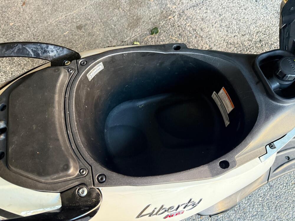 Piaggio Liberty 125 ABS (2017 - 20) (12)