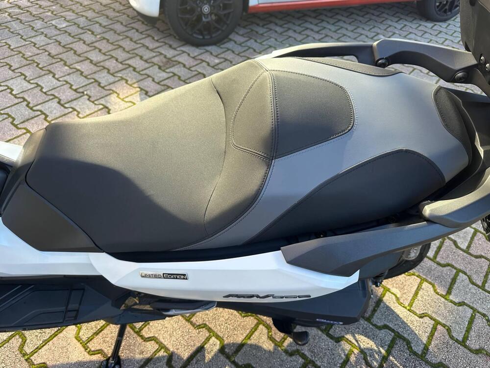 Honda ADV 350 (2022 - 24) (8)