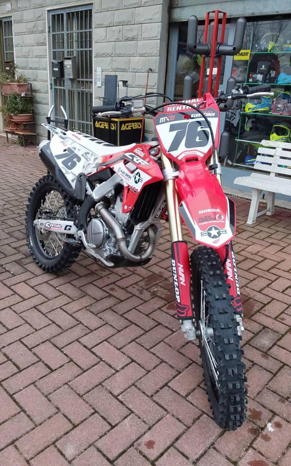 Honda CRF 250 R (2022) (6)