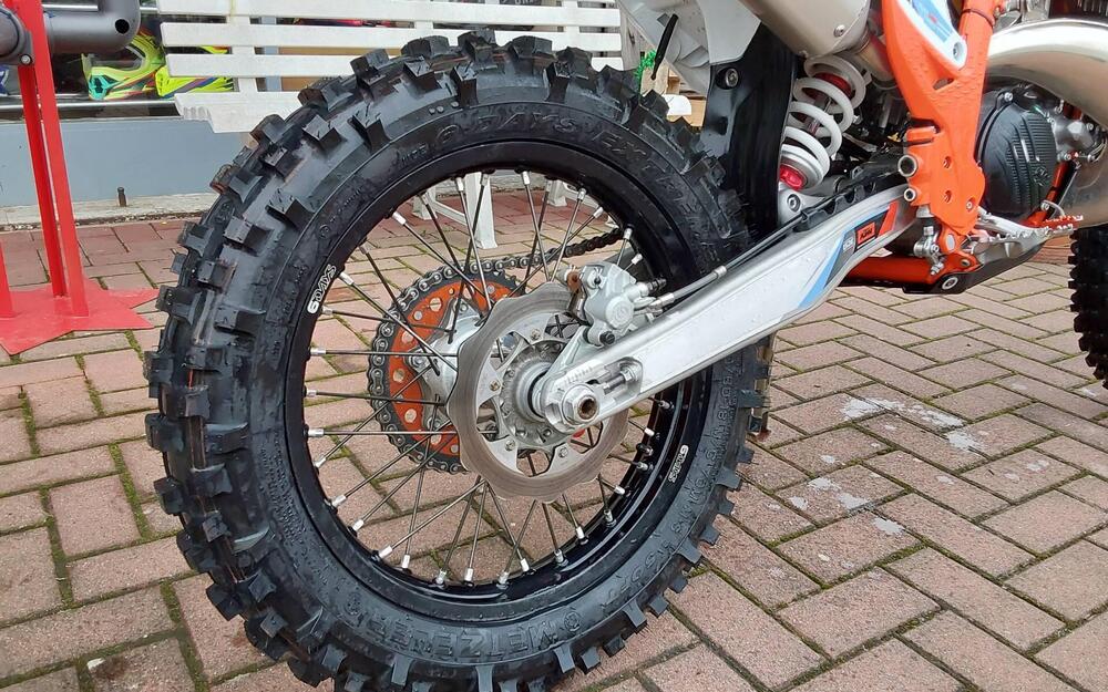 KTM 300 EXC E TPI (2022) (2)