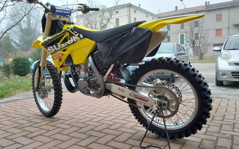Suzuki RM 250 (2008 - 11) (5)