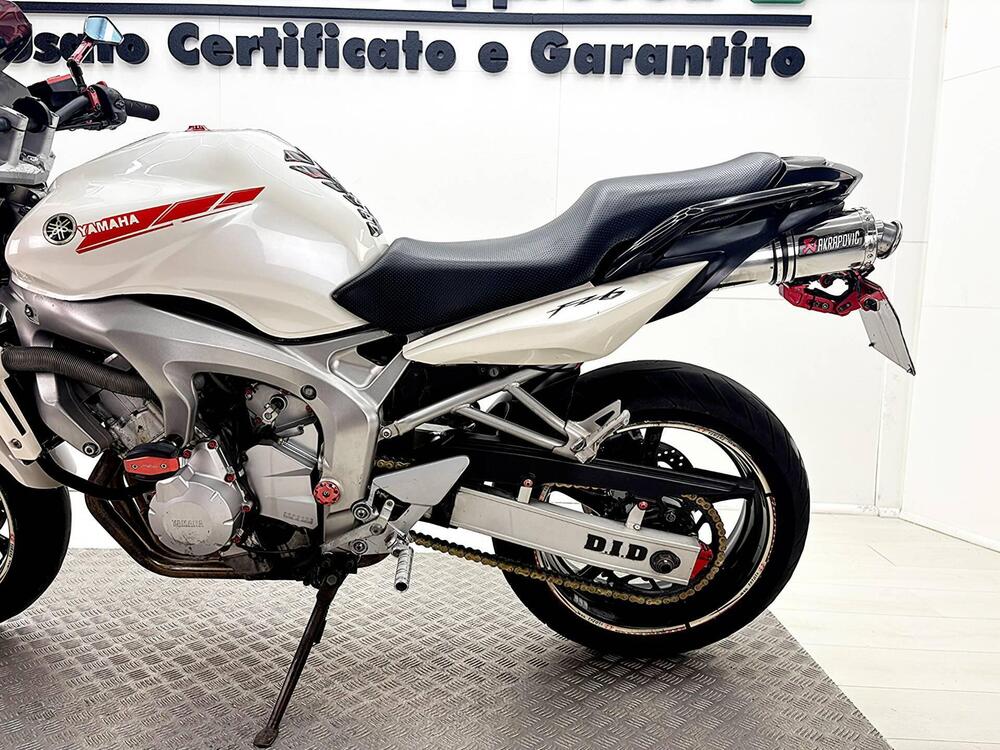 Yamaha FZ6 (2004 - 07) (14)