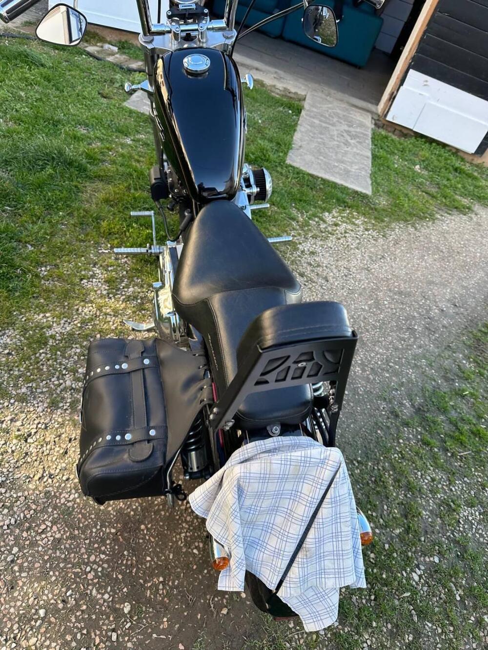 Harley-Davidson 1200 Custom (1995 - 00) - XL 1200C (7)