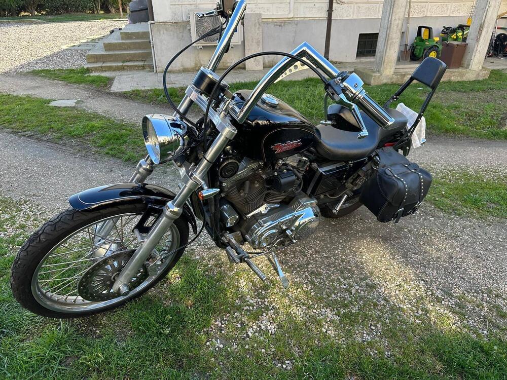 Harley-Davidson 1200 Custom (1995 - 00) - XL 1200C