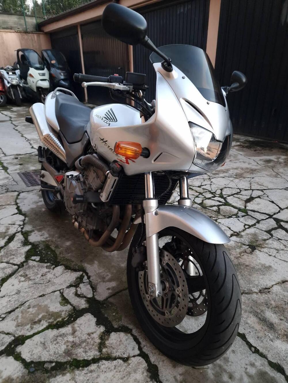 Honda Hornet 600 S (1999 - 01) (2)