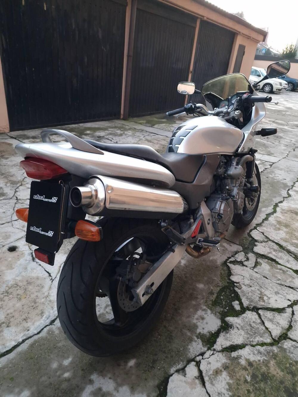 Honda Hornet 600 S (1999 - 01) (8)