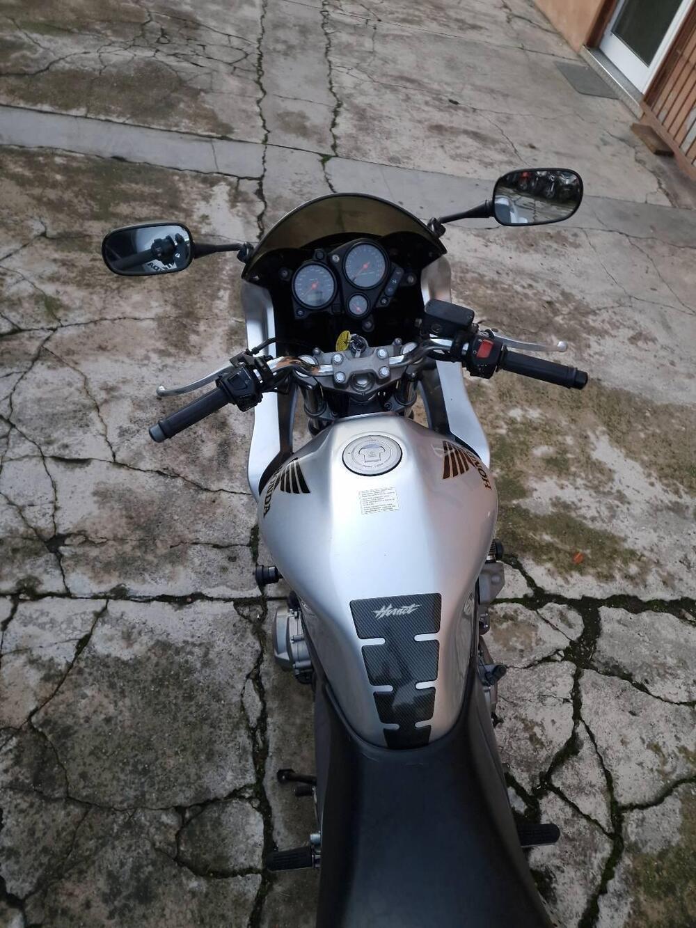 Honda Hornet 600 S (1999 - 01) (9)