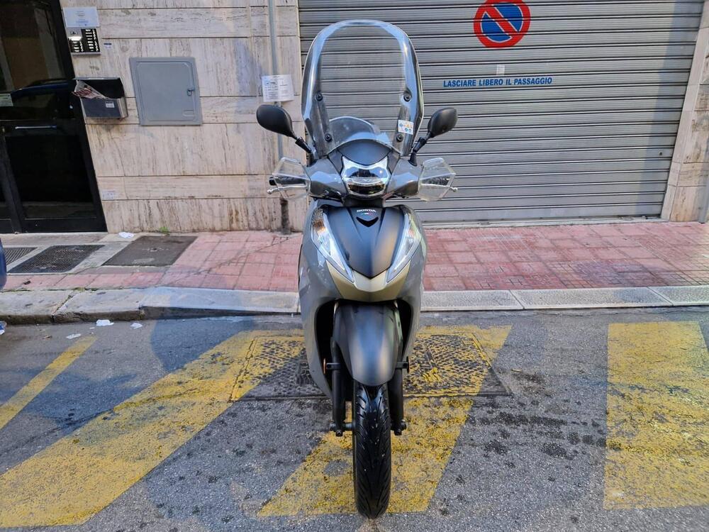 Honda SH 300 i Sport ABS (2018 - 20) (2)