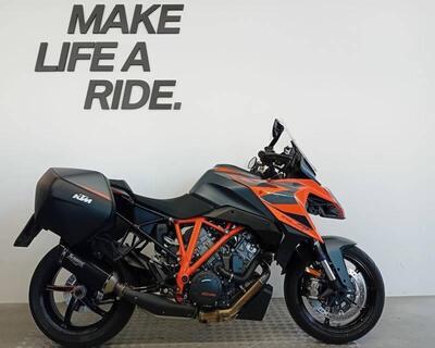 KTM 1290 Super Duke GT (2022 - 25) usata