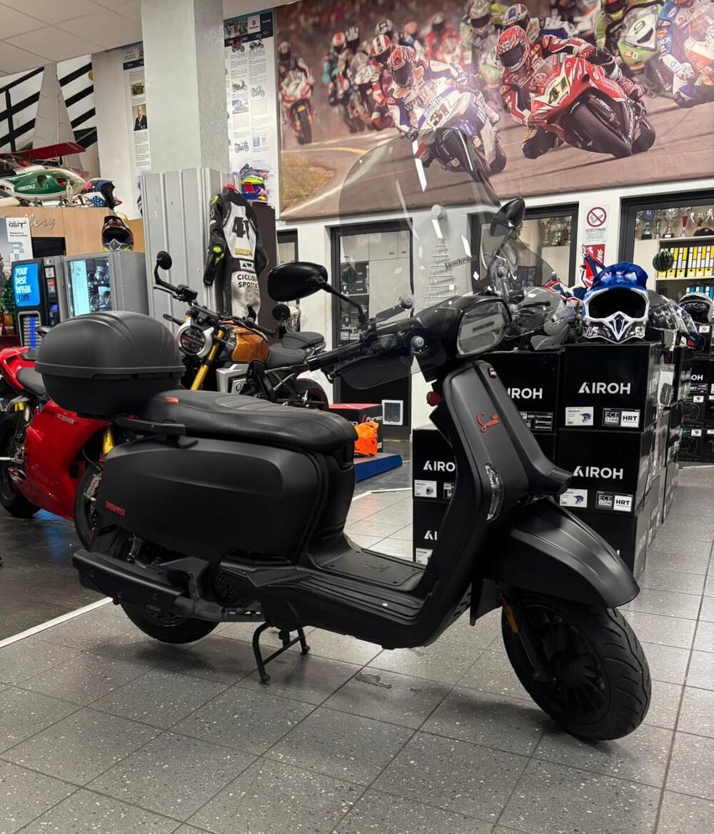 Lambretta V200 Special (2021 - 25) (4)