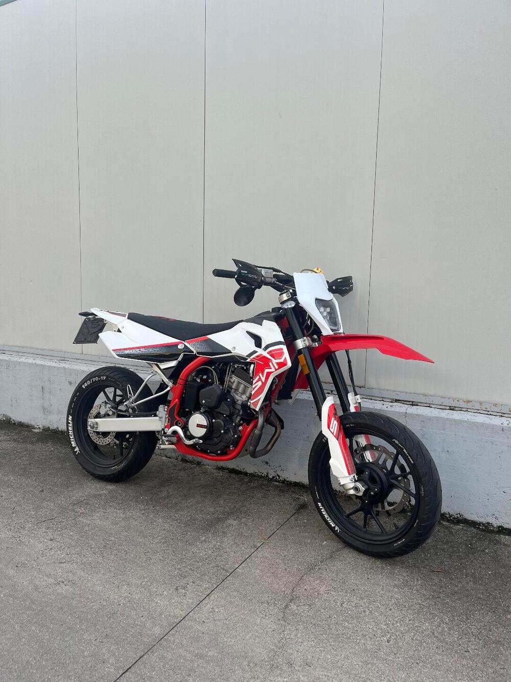 Swm RS 125 R (2021 - 23) (4)
