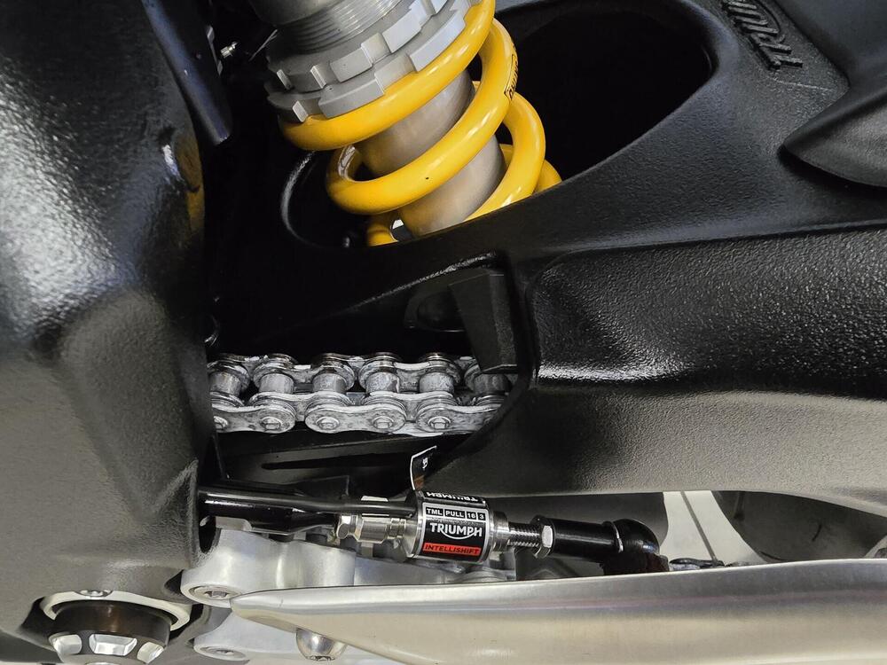 Triumph Street Triple RS (2017 - 19) (10)