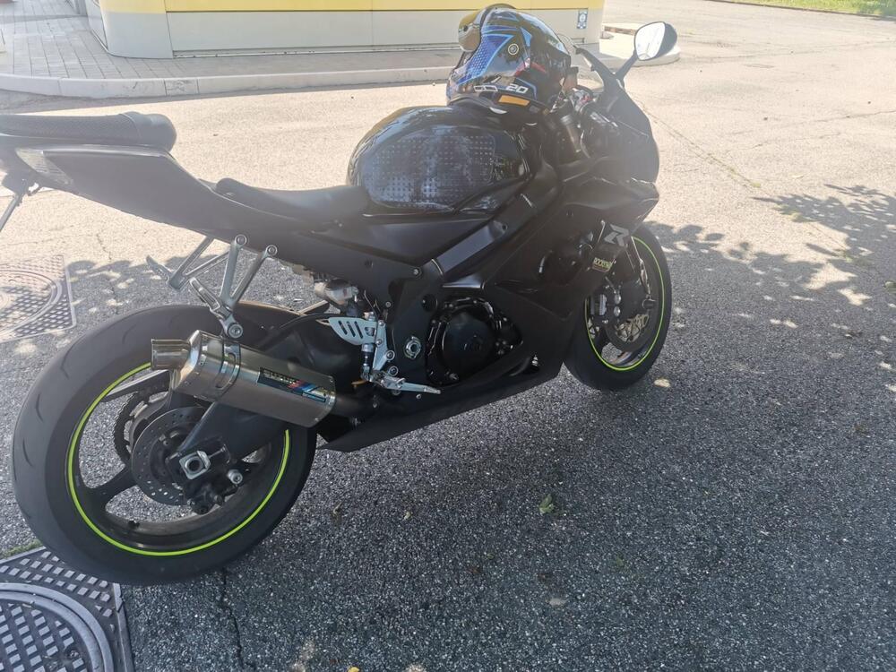 Suzuki GSX-R1000 (2005 - 06) (2)