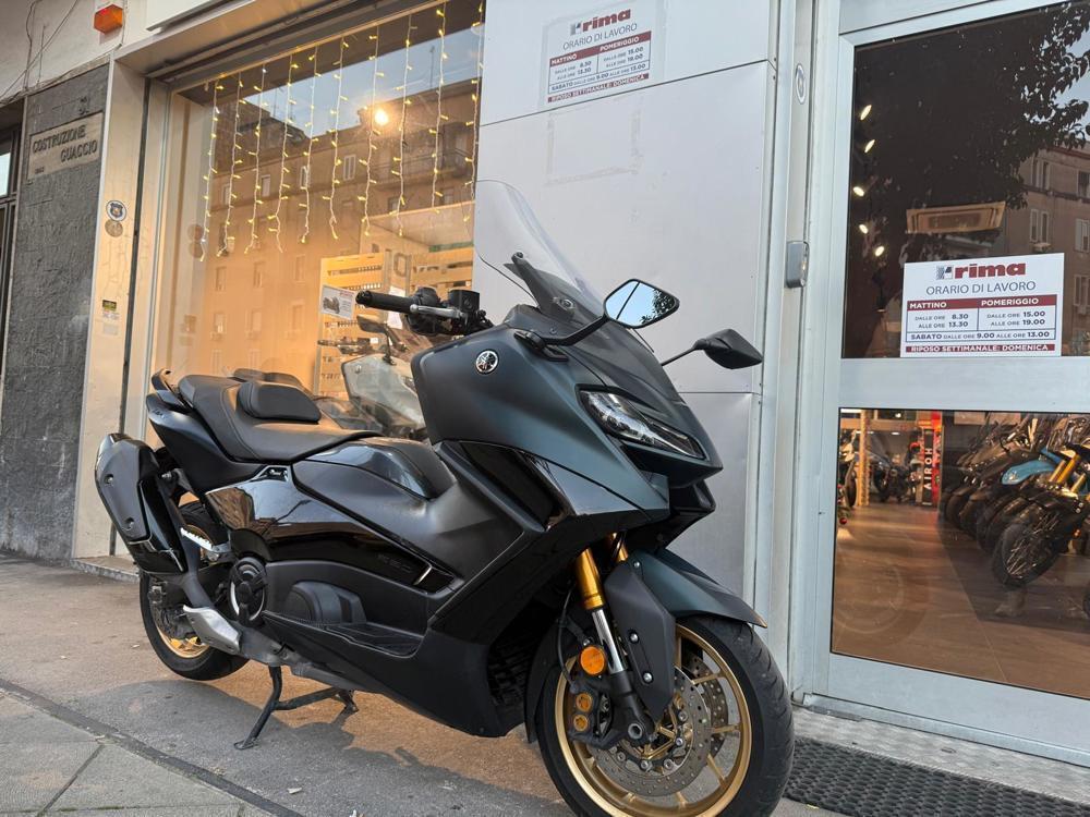 Yamaha T-Max 560 Tech Max (2025 - 26) (4)