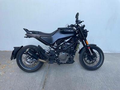 Husqvarna Svartpilen 401 (2021 - 23) usata