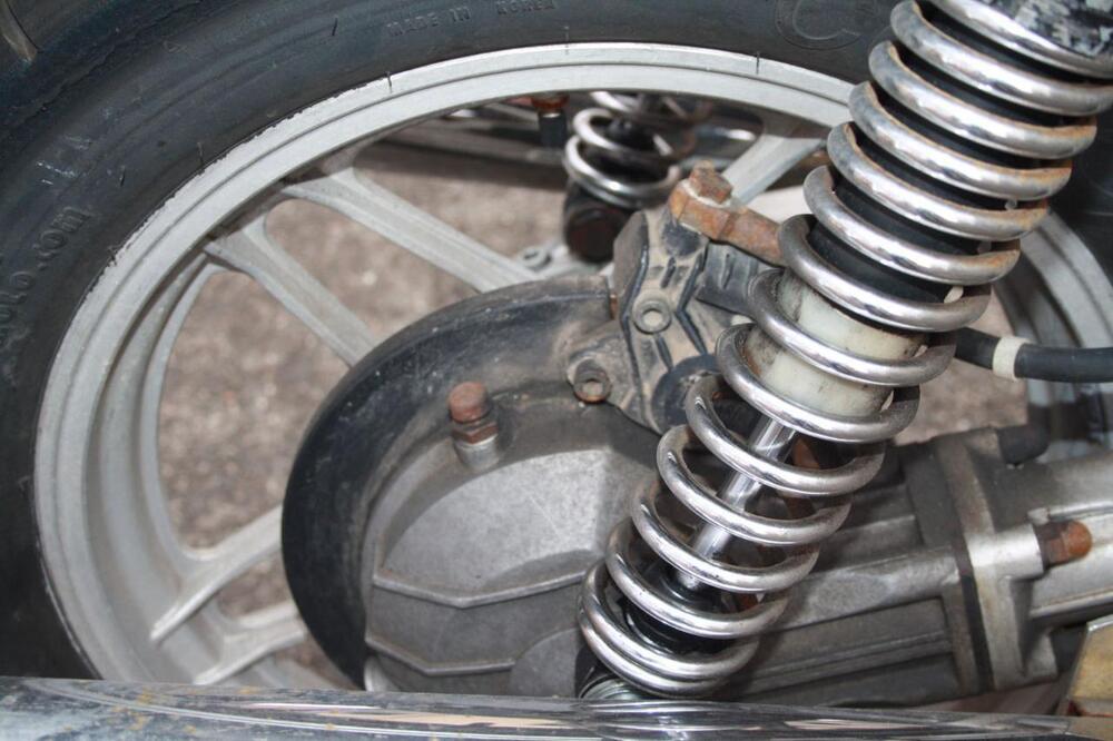 Moto Guzzi V35C CUSTOM (37)