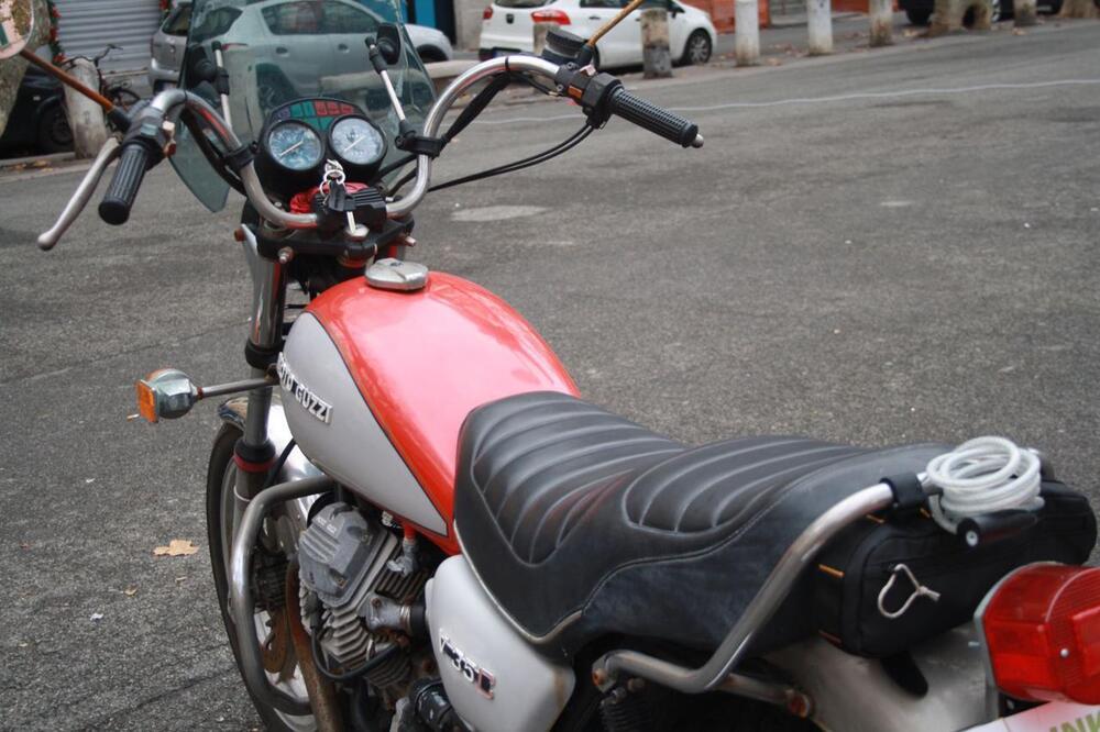Moto Guzzi V35C CUSTOM (51)