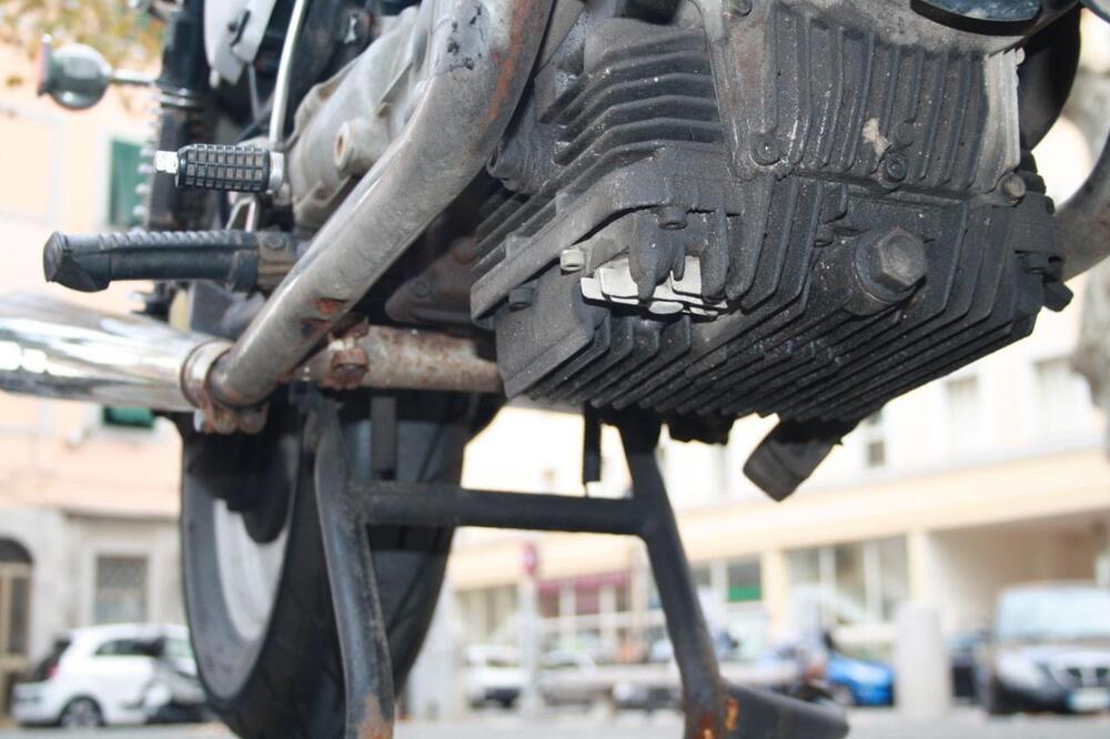 Moto Guzzi V35C CUSTOM (42)