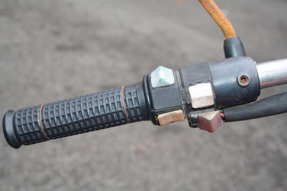 Moto Guzzi V35C CUSTOM (55)