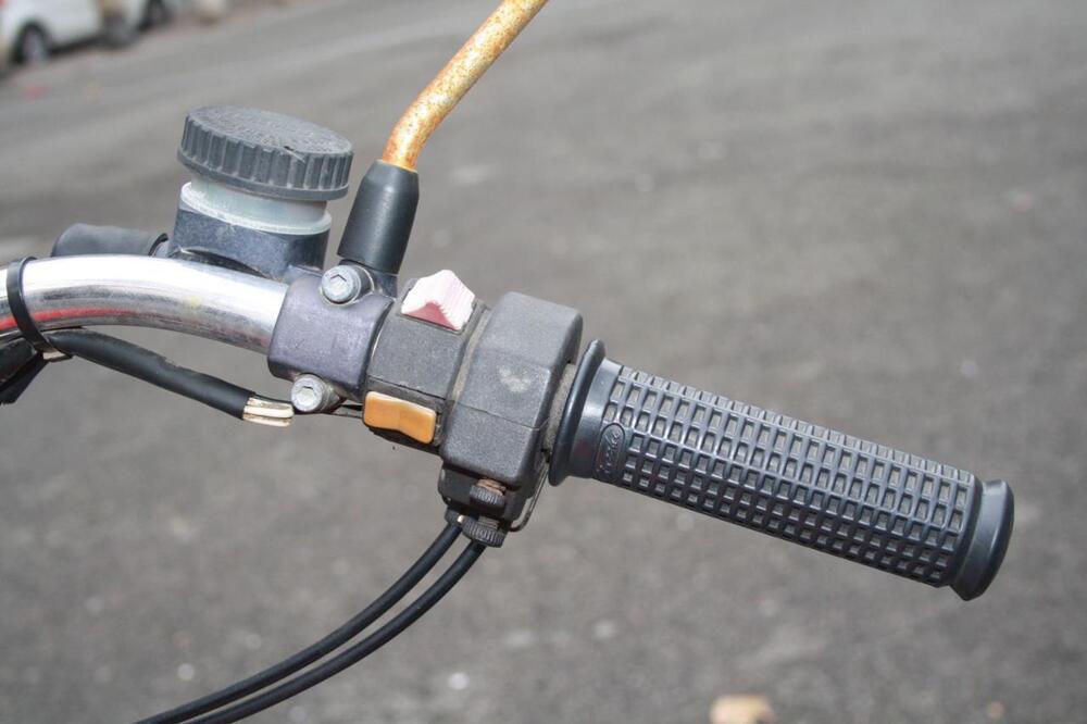 Moto Guzzi V35C CUSTOM (56)