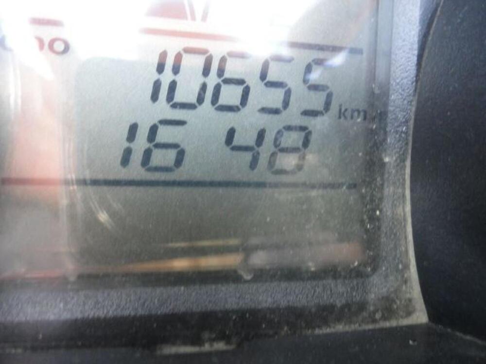 Kymco Downtown 300i (2009 - 17) (12)