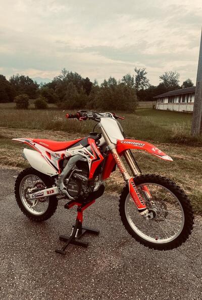 Honda CRF 250 R (2014) usata