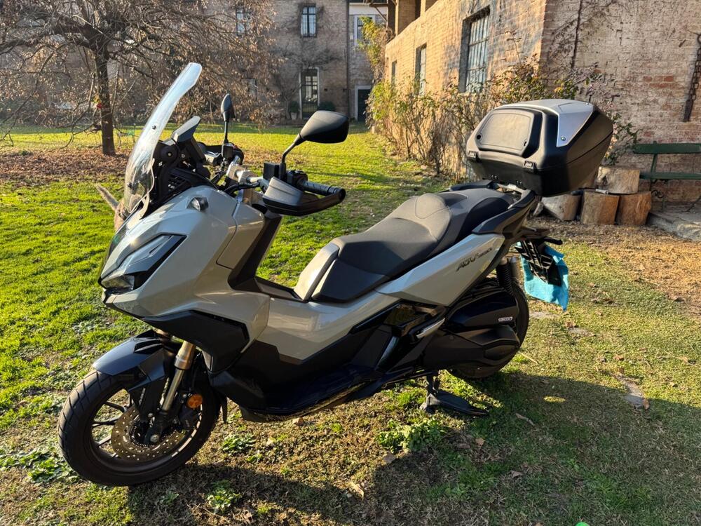 Honda ADV 350 (2022 - 24) (6)