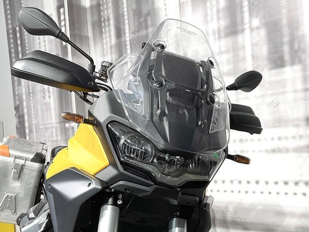 Moto Guzzi Stelvio (2024 - 25) (9)