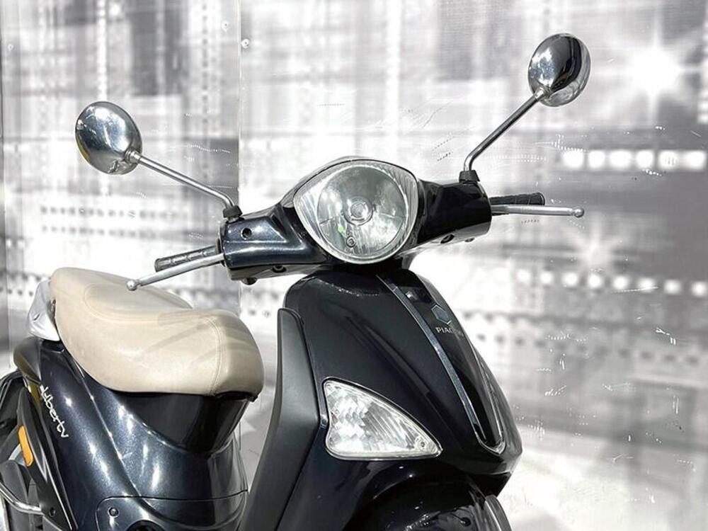 Piaggio Liberty 200 4T  (9)