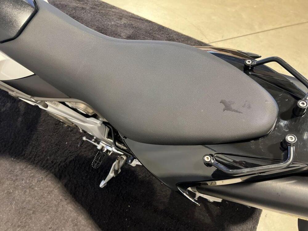 Aprilia Dorsoduro 750 (2009 - 14) (5)