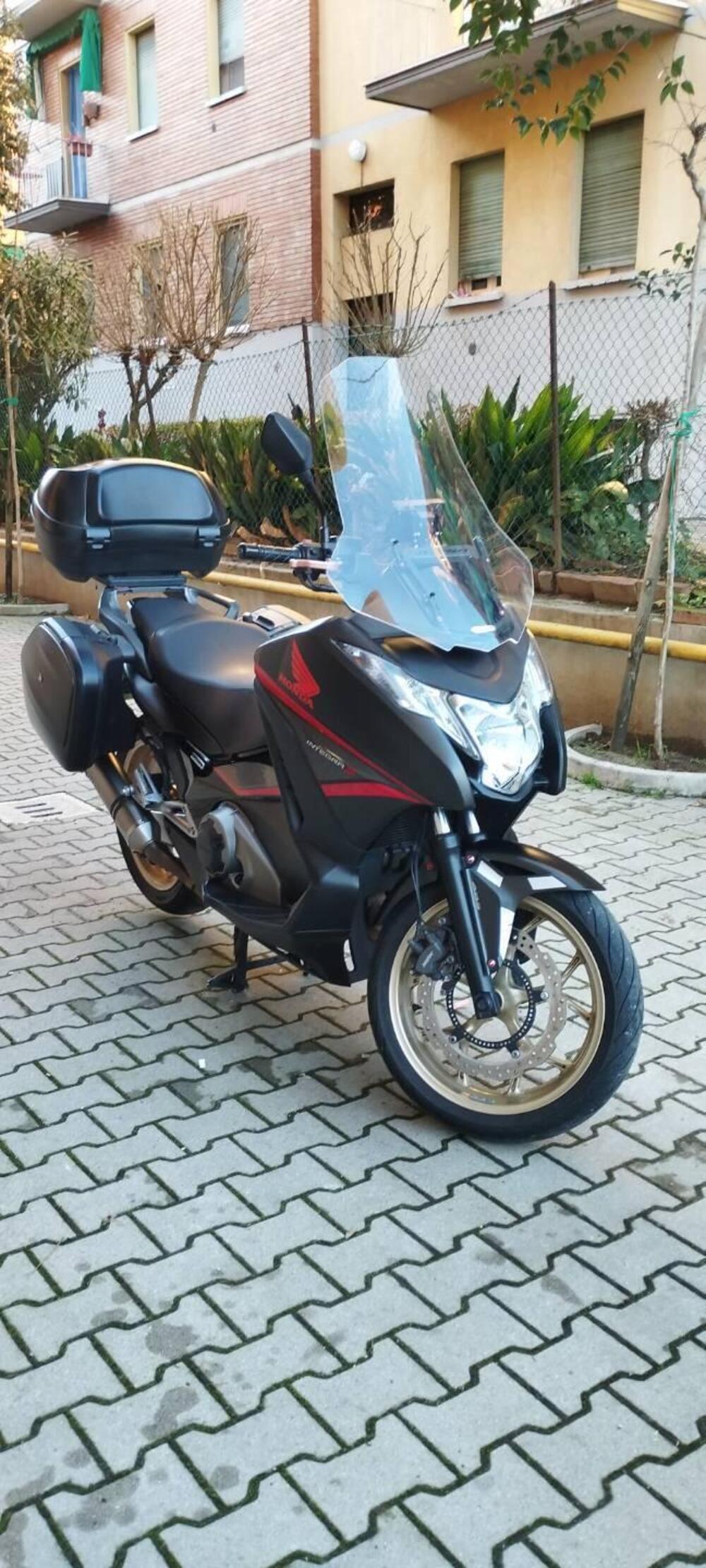 Honda Integra 750 DCT ABS (2014 - 15) (4)