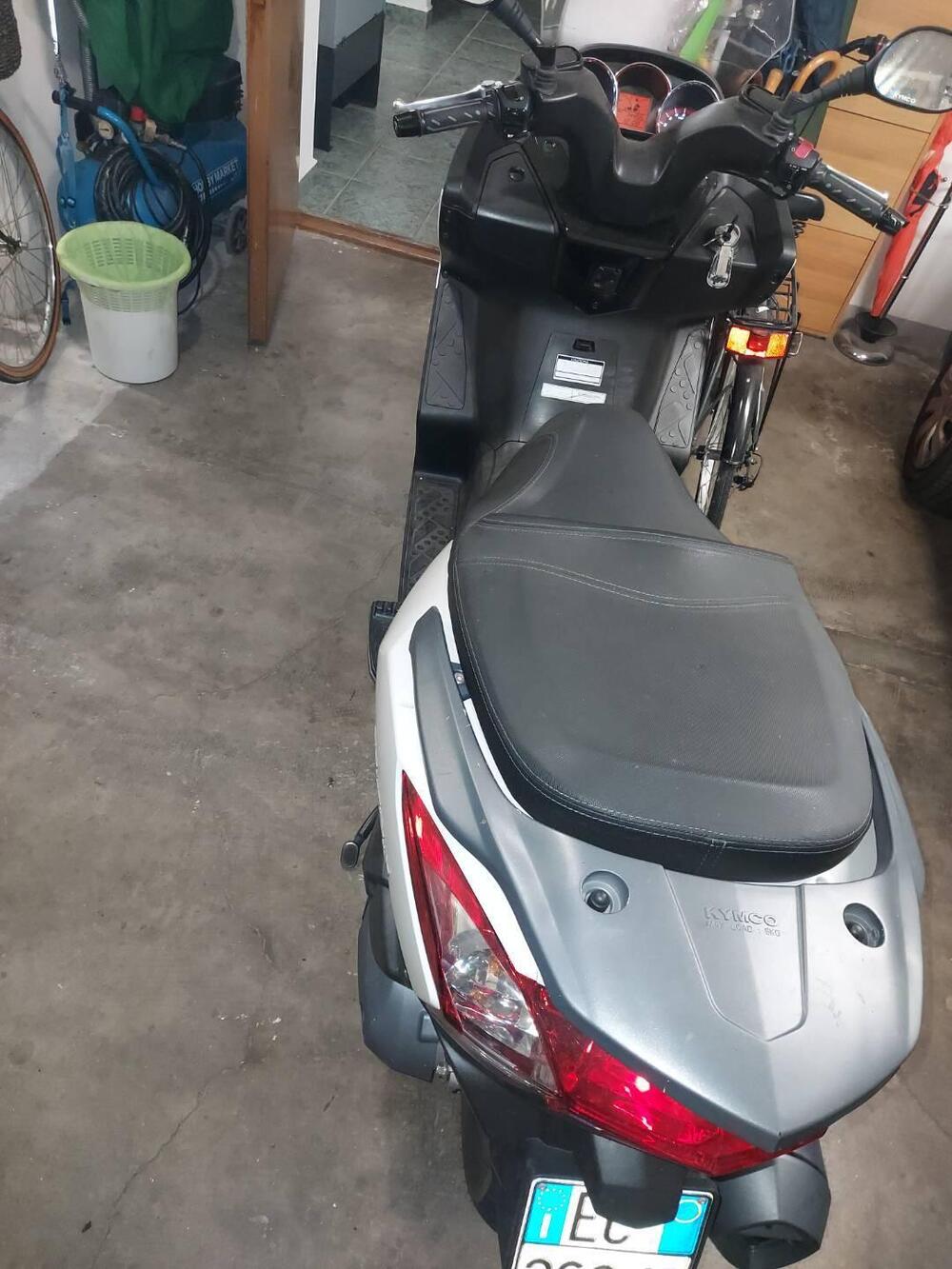 Kymco Downtown 300i ABS (2009 - 17) (3)