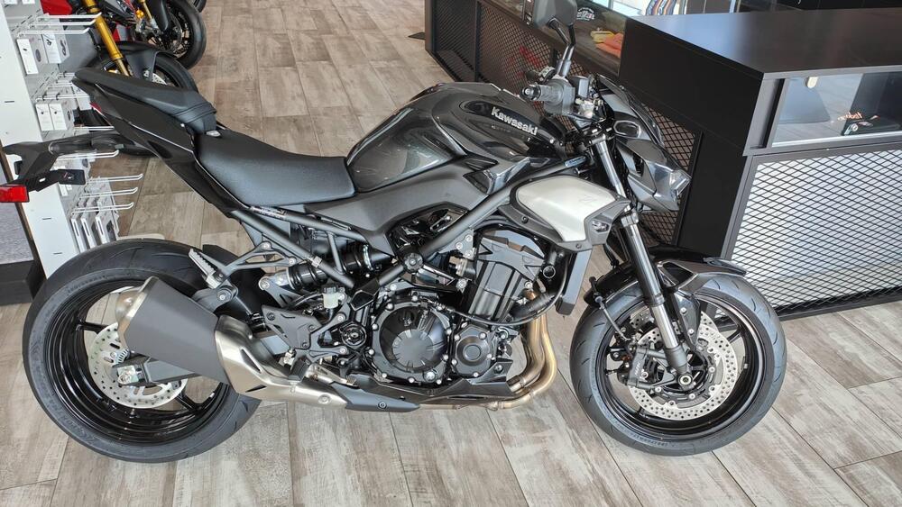 Kawasaki Z 900 A2 (2025 - 26) (9)