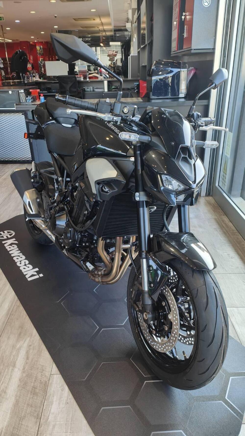 Kawasaki Z 900 A2 (2025 - 26) (10)