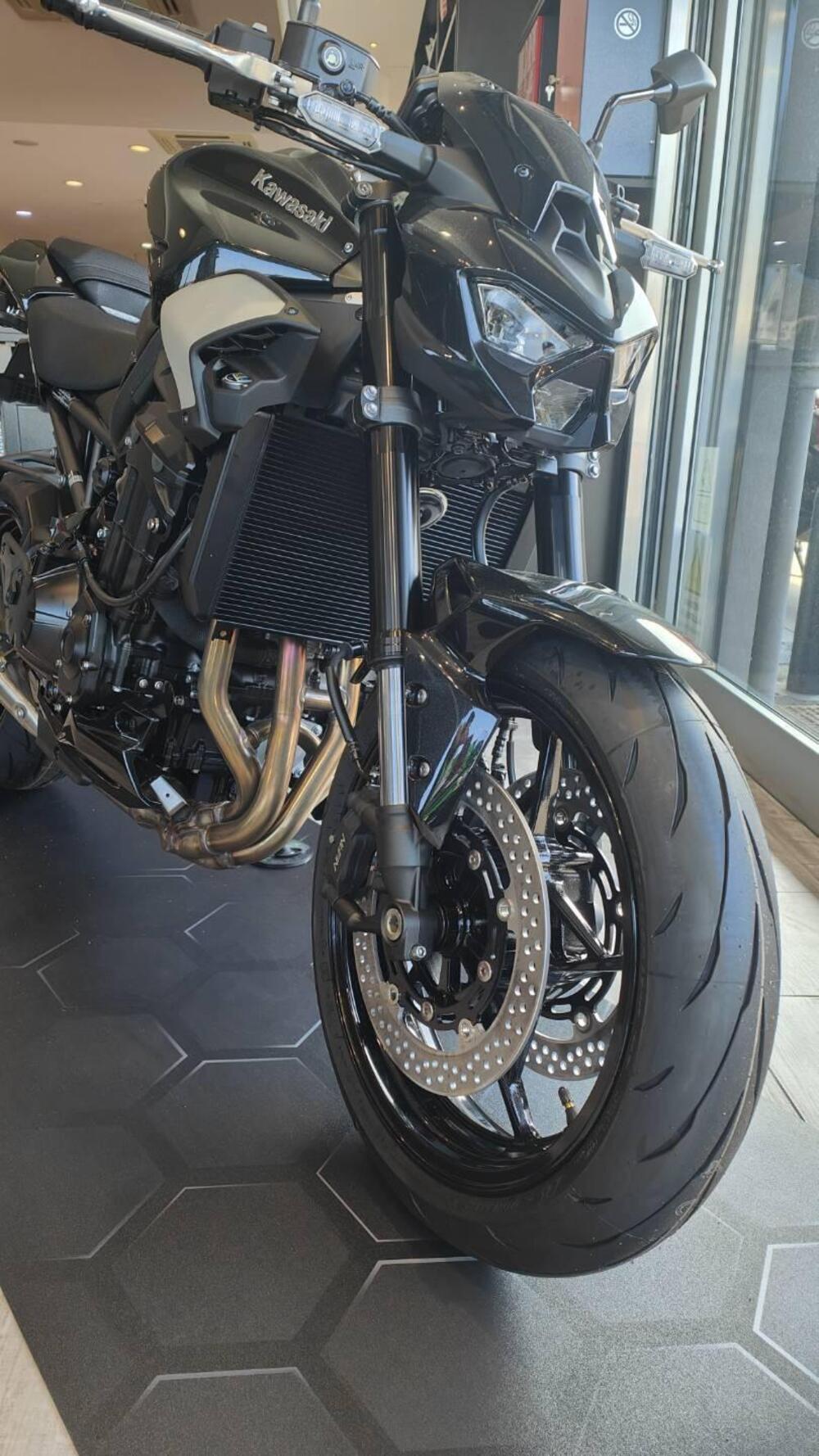 Kawasaki Z 900 A2 (2025 - 26) (12)