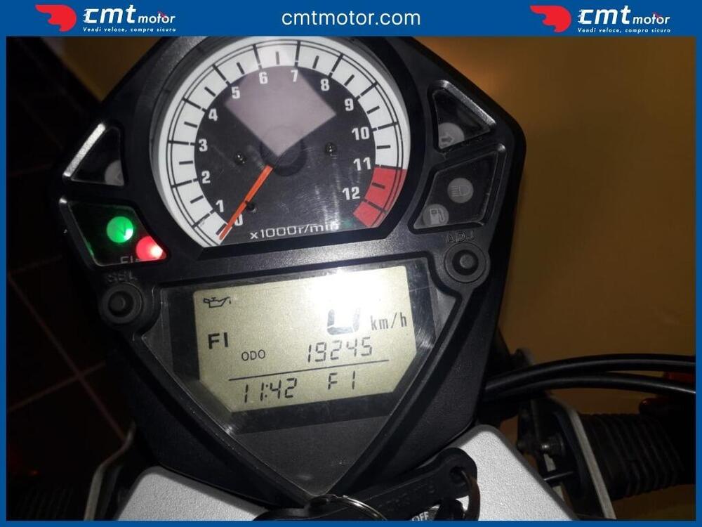 Suzuki SV 650 (2003 - 06) (5)