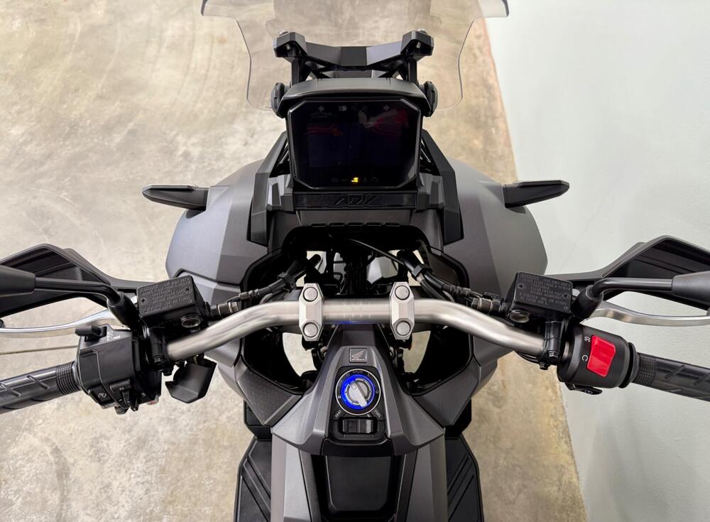 Honda ADV 350 (2022 - 24) (13)