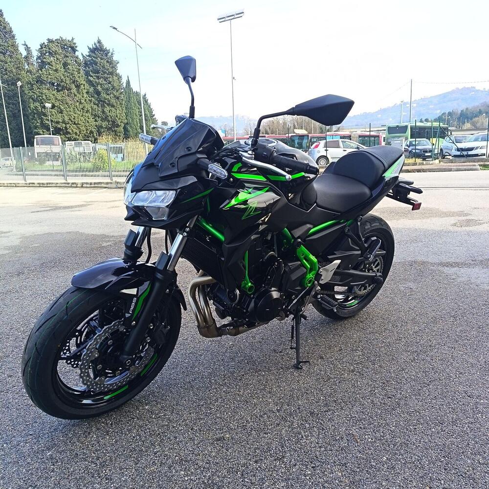 Kawasaki Z 650 (2025 - 26) (4)