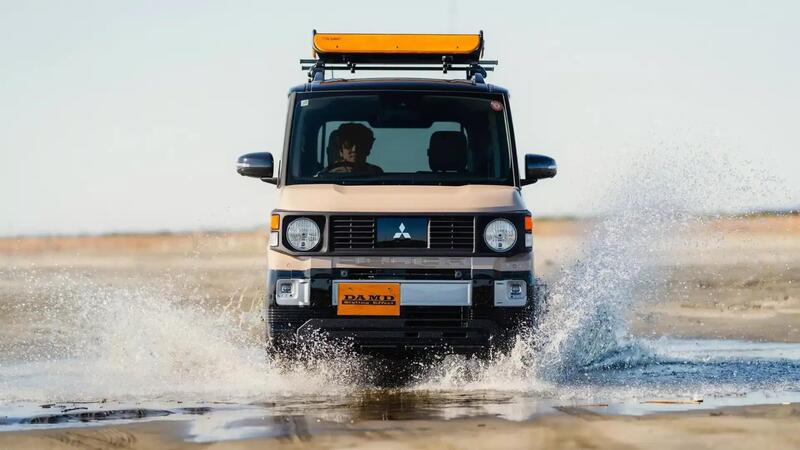 Mitsubishi Delica Mini: con il kit Damd diventa una baby Pajero anni '80 ed &egrave; irresistibile