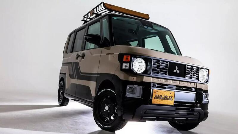Mitsubishi Delica Mini con il kit Damd