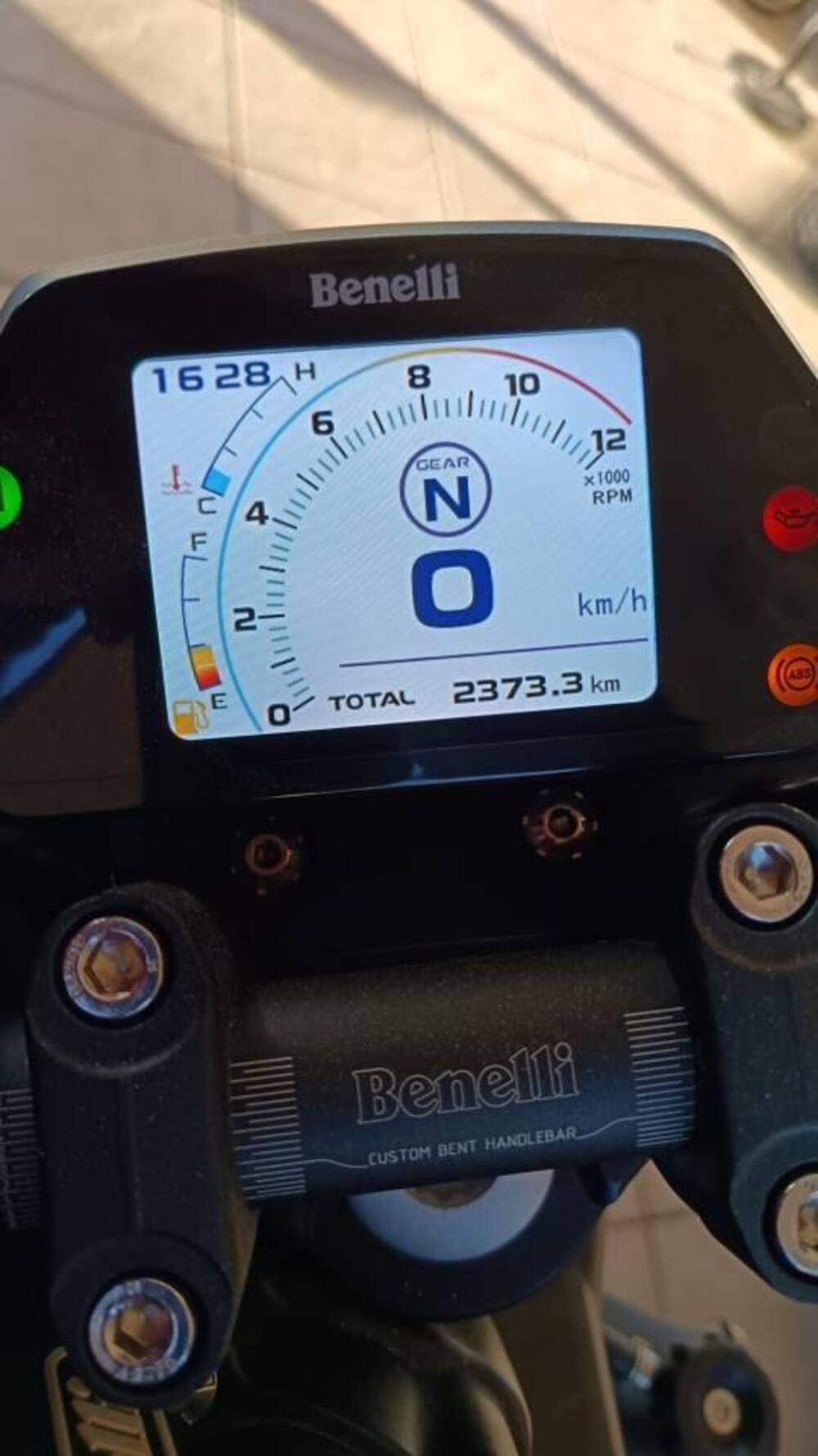 Benelli 502 C (2021 - 25) (3)