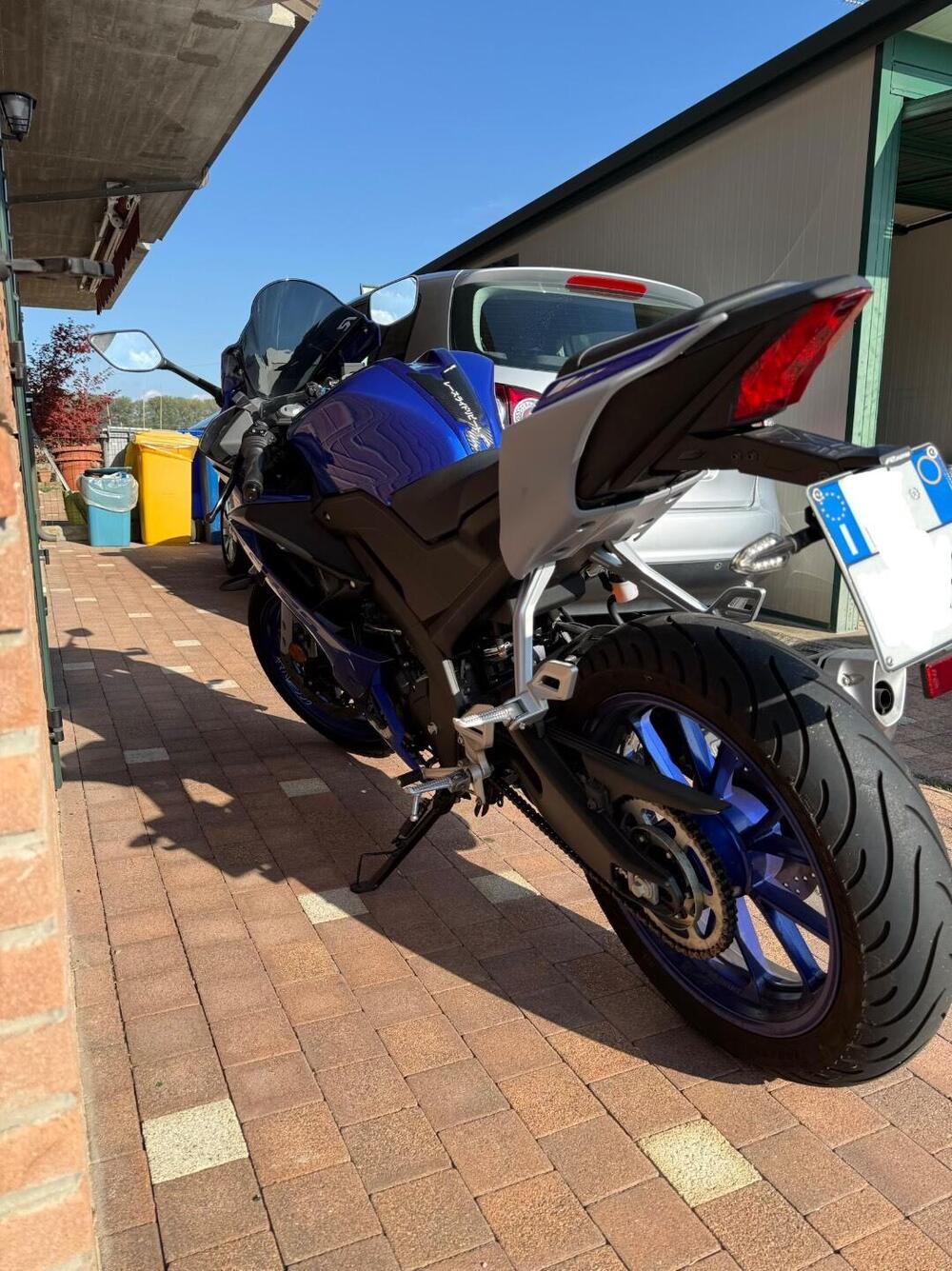 Yamaha YZF R125 (2021 - 22) (5)