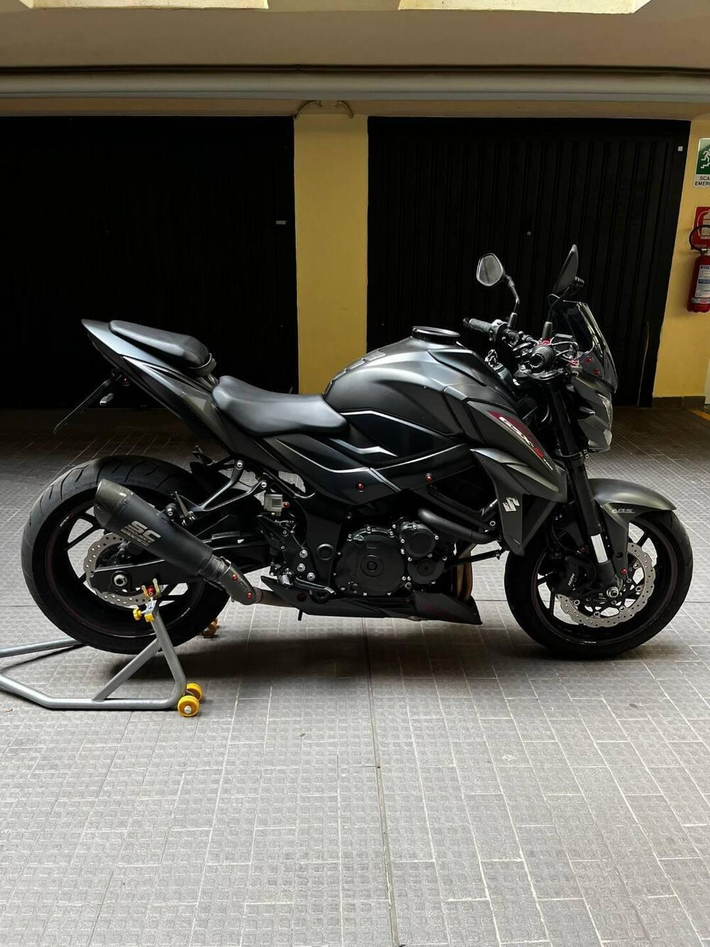 Suzuki GSX S 750 Z Yugen (2018 - 20) (5)