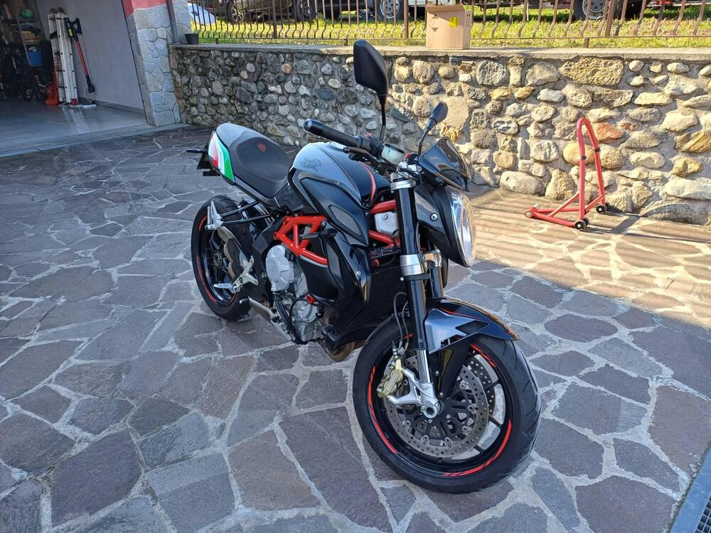 MV Agusta Brutale 800 (2012 - 15) (8)