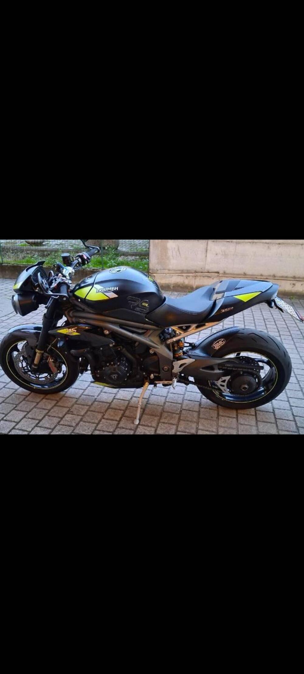 Triumph Speed Triple 1050 RS (2018 - 20) (3)